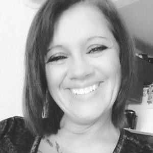 Meet your Posher, Leeann